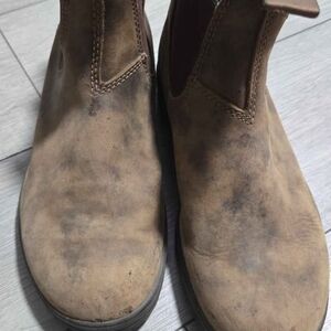 Blundstone Tan Leather Boots